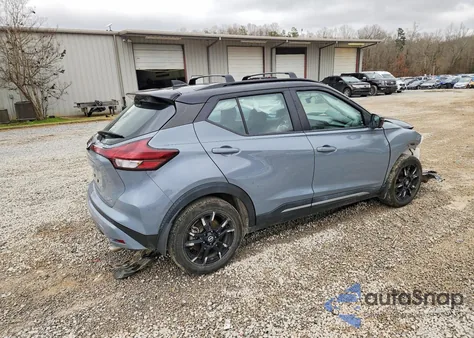 2021 Nissan Kicks Sr z USA, uszkodzony, nr VIN 3N1CP5DV6ML509792